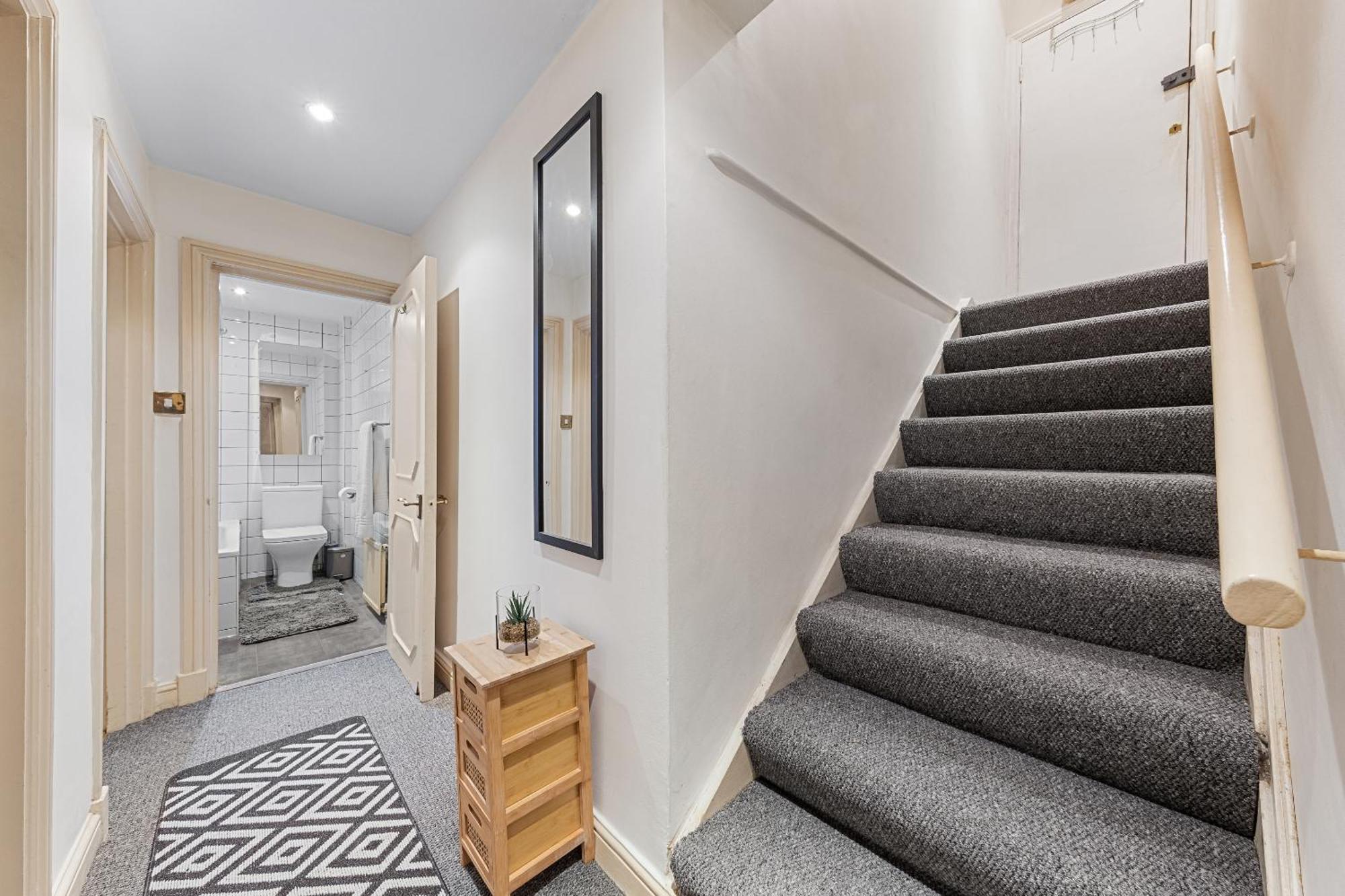 Inactive Apartment *