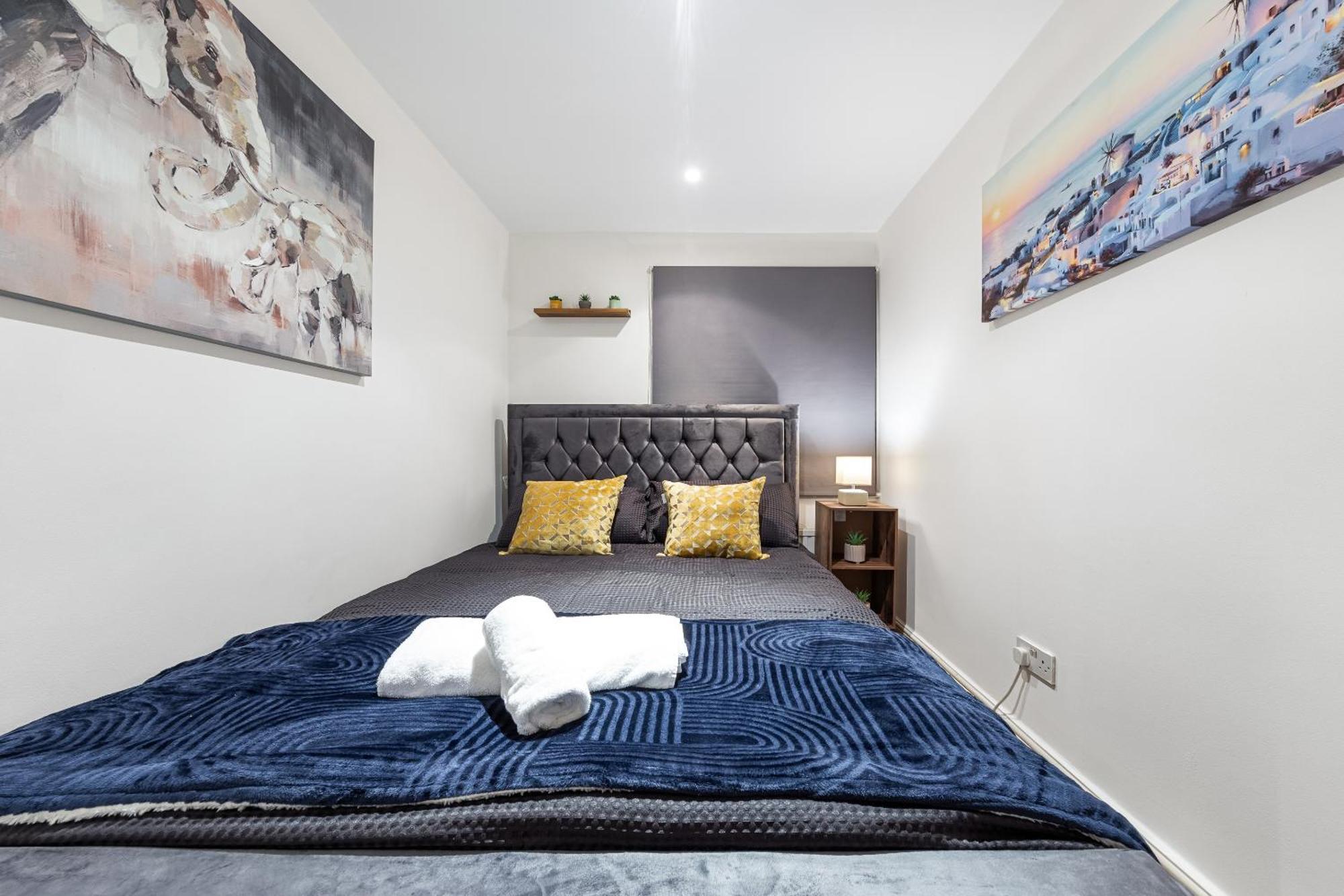 Apartment Inactive London