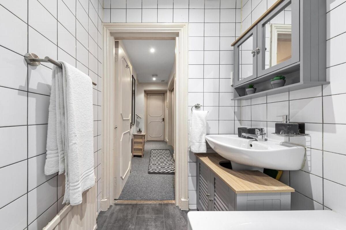 Inactive Apartment *